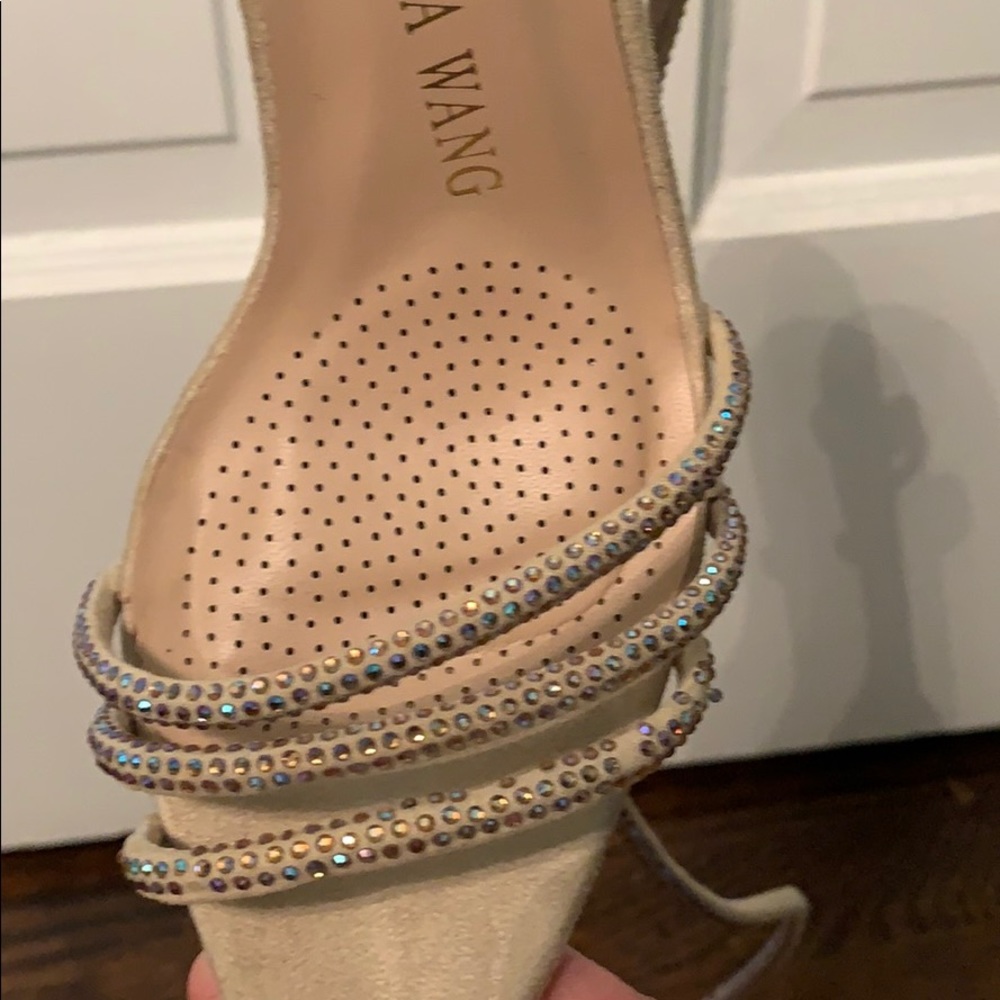 Heels - Picture 5 of 6